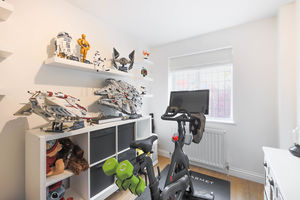 Photo 1- click for photo gallery